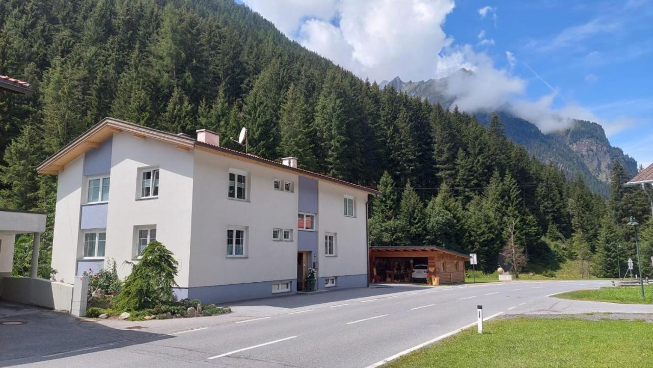 Apartmán Beim Holzwurm Andy Sankt Leonhard im Pitztal Exteriér fotografie